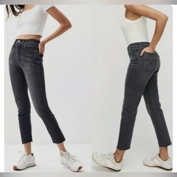 Like new! Levi’s wedgie skinny jean - Picture 1 of 4